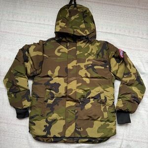 Canada Goose Macmillan Green Camouflage Parka